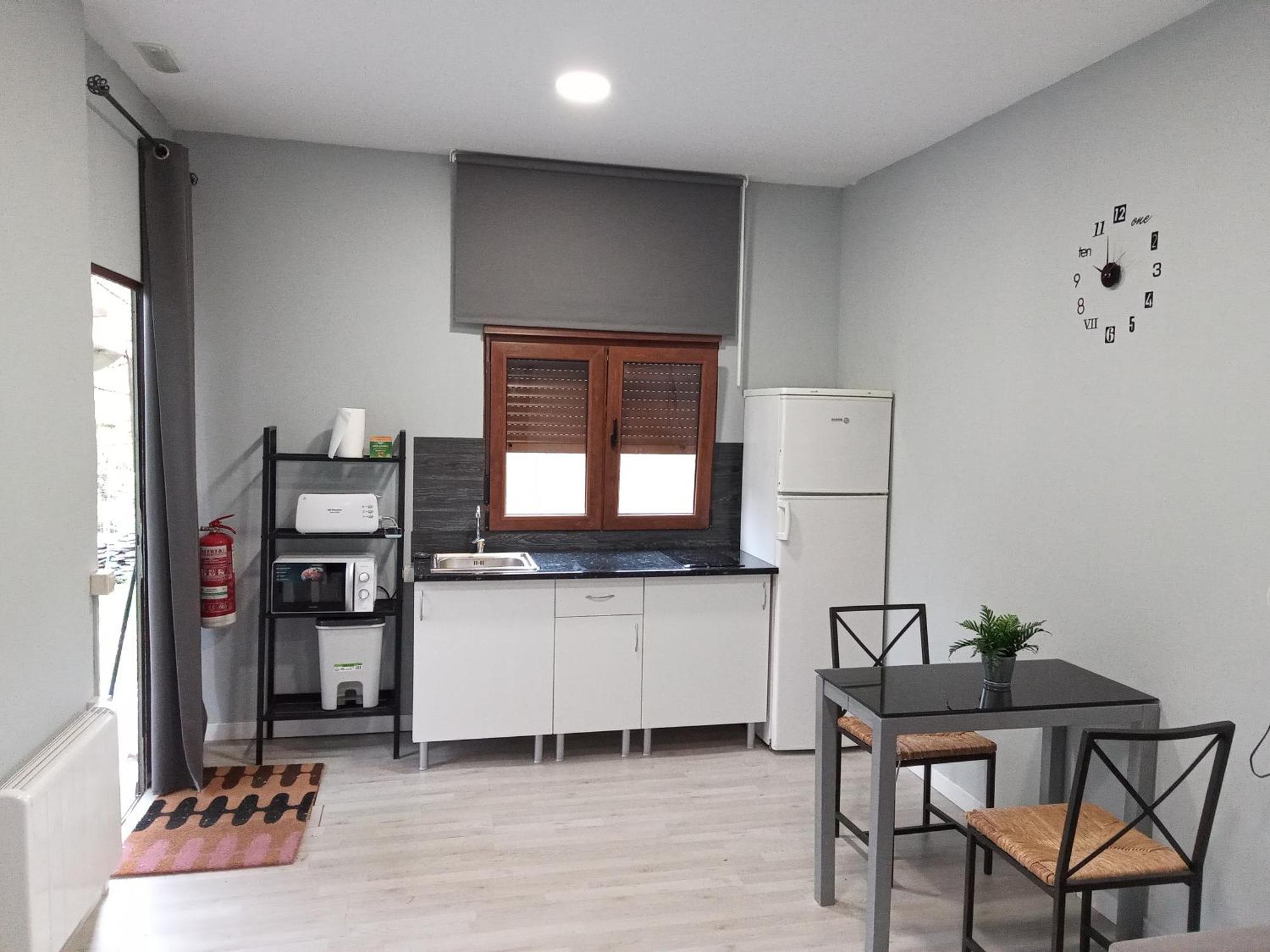 Estudios El Puntual De Romillo ภายนอก รูปภาพ